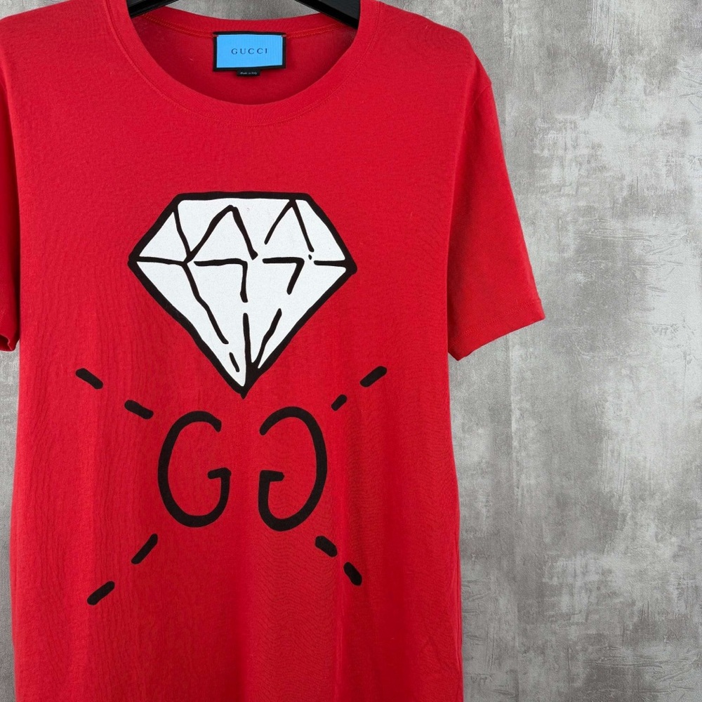 🚩steal authentic Gucci Red Graphic Diamond Logo Tee - Picture 2 of 7